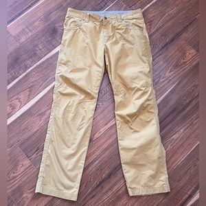 Columbia Hiking/Casual Pants